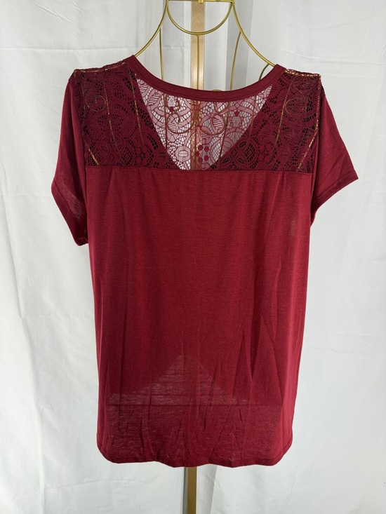 Arizona Jean Company Short Sleeve Lace Back Twist Front Top Shirt - XL  Wine Red - Picture 4 of 10